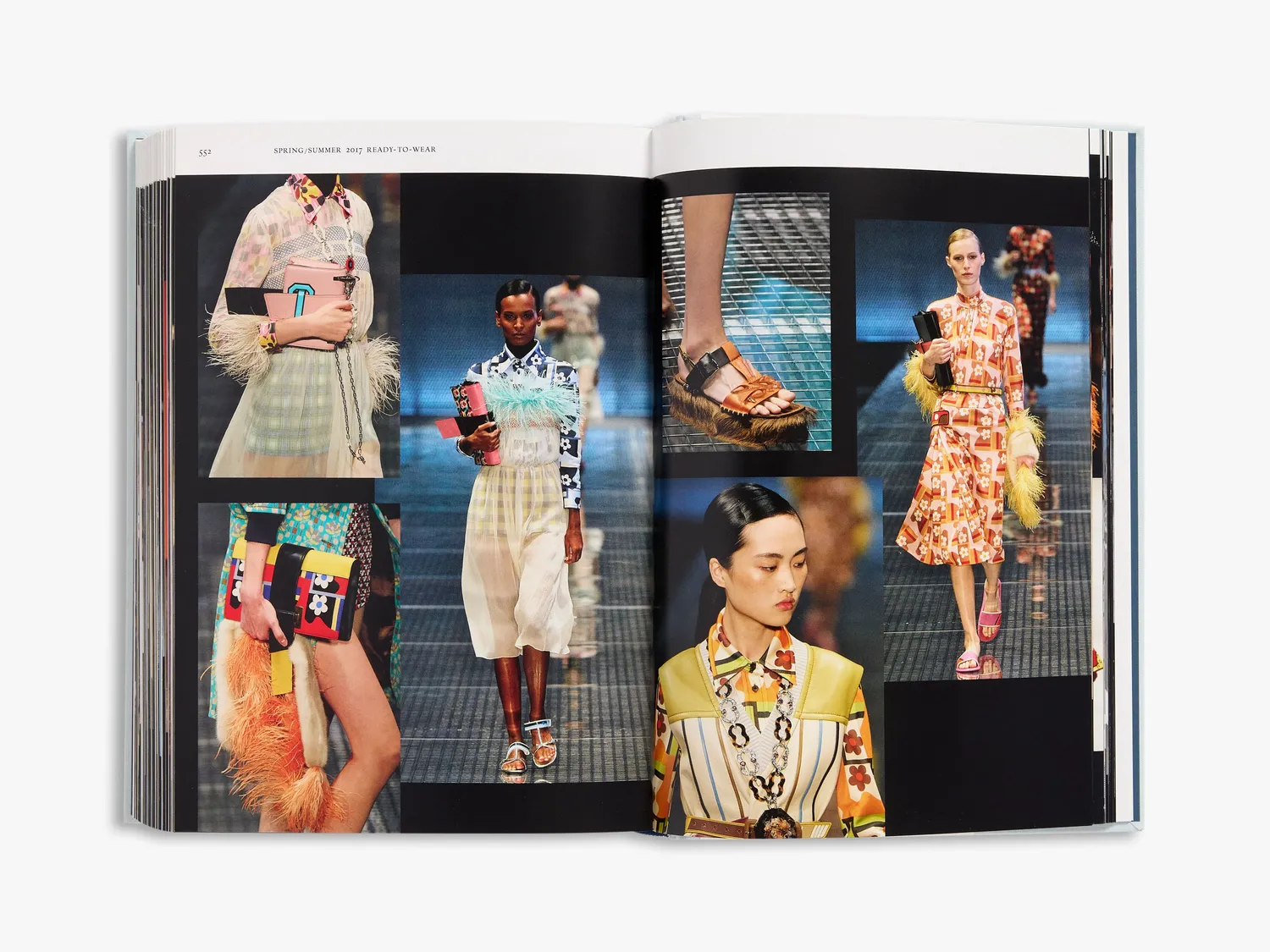 Thames & Hudson Catwalk Prada bog indbundet modekollektioner