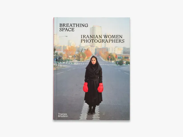 Thames & Hudson Breathing Space fotobog iranske kvinder