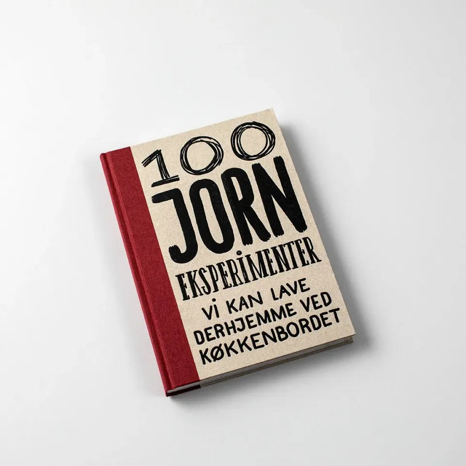 Museum Jorn 100 Jorn-eksperimenter børnebog 224 sider køkkenbord