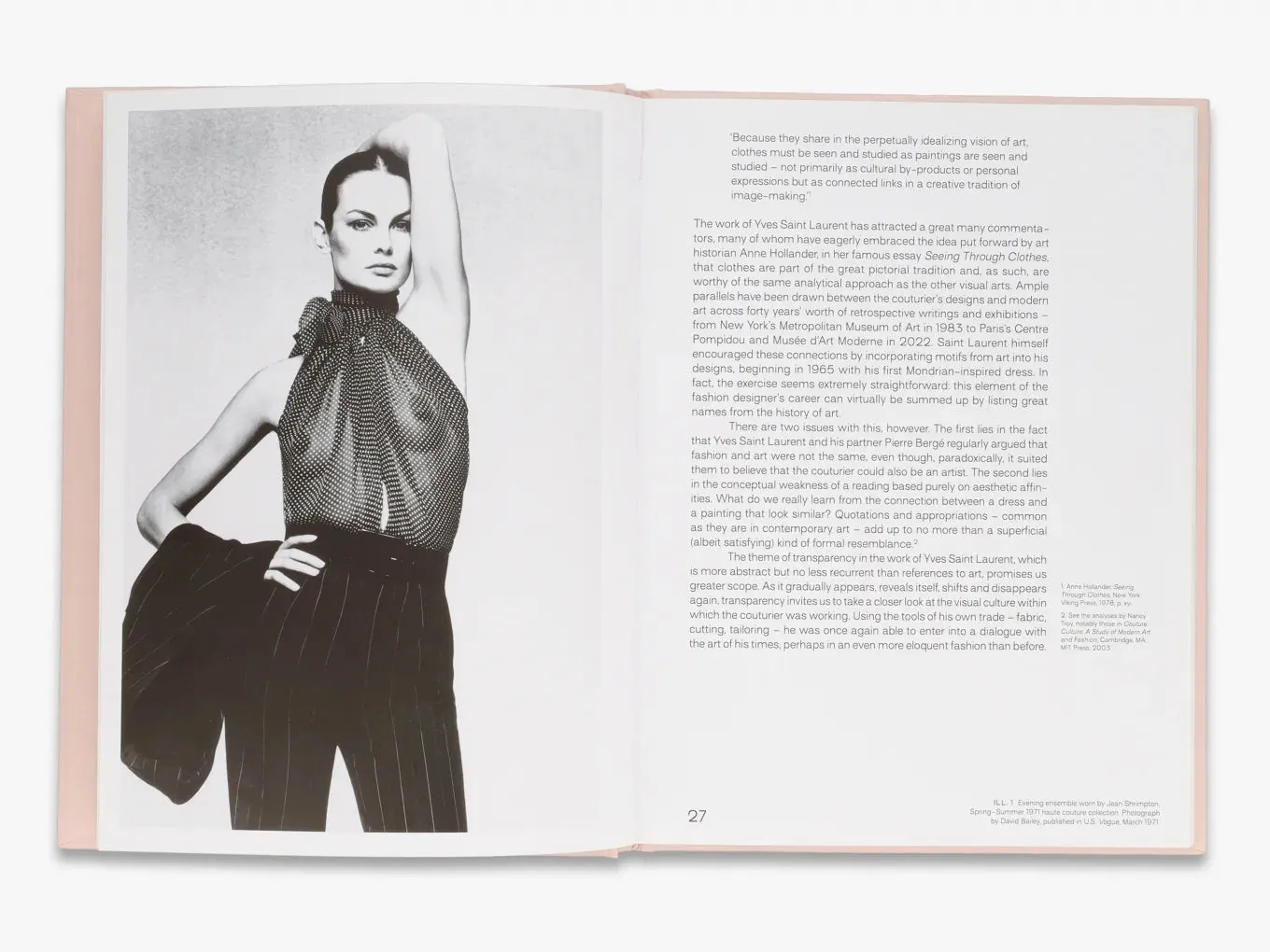 Thames & Hudson Sheer Yves Saint Laurent bog om mode
