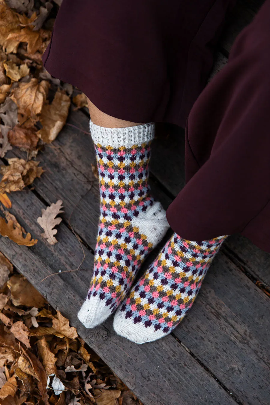Laine 52 Weeks of Scrap Yarn strikkebog indbundet restegarn