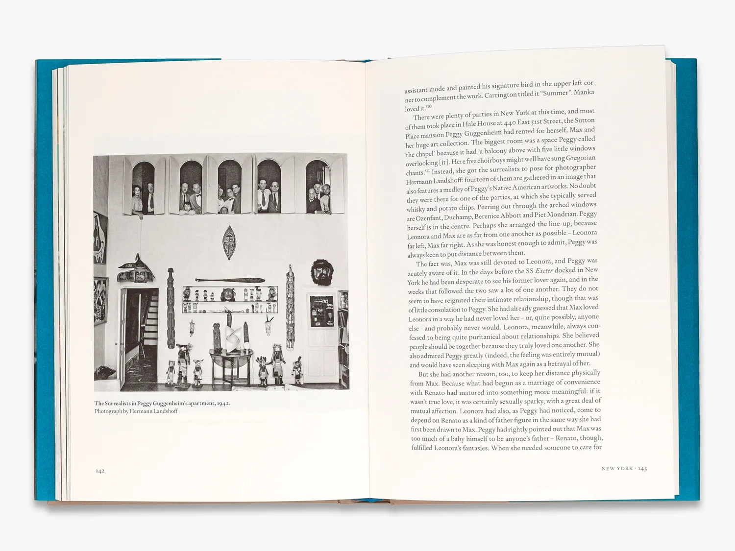 Thames & Hudson Surreal Spaces bog om Leonora Carrington