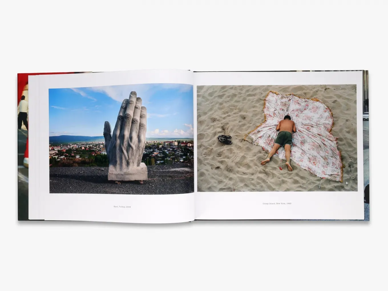 Thames & Hudson Alex Webb: Dislocations fotobog