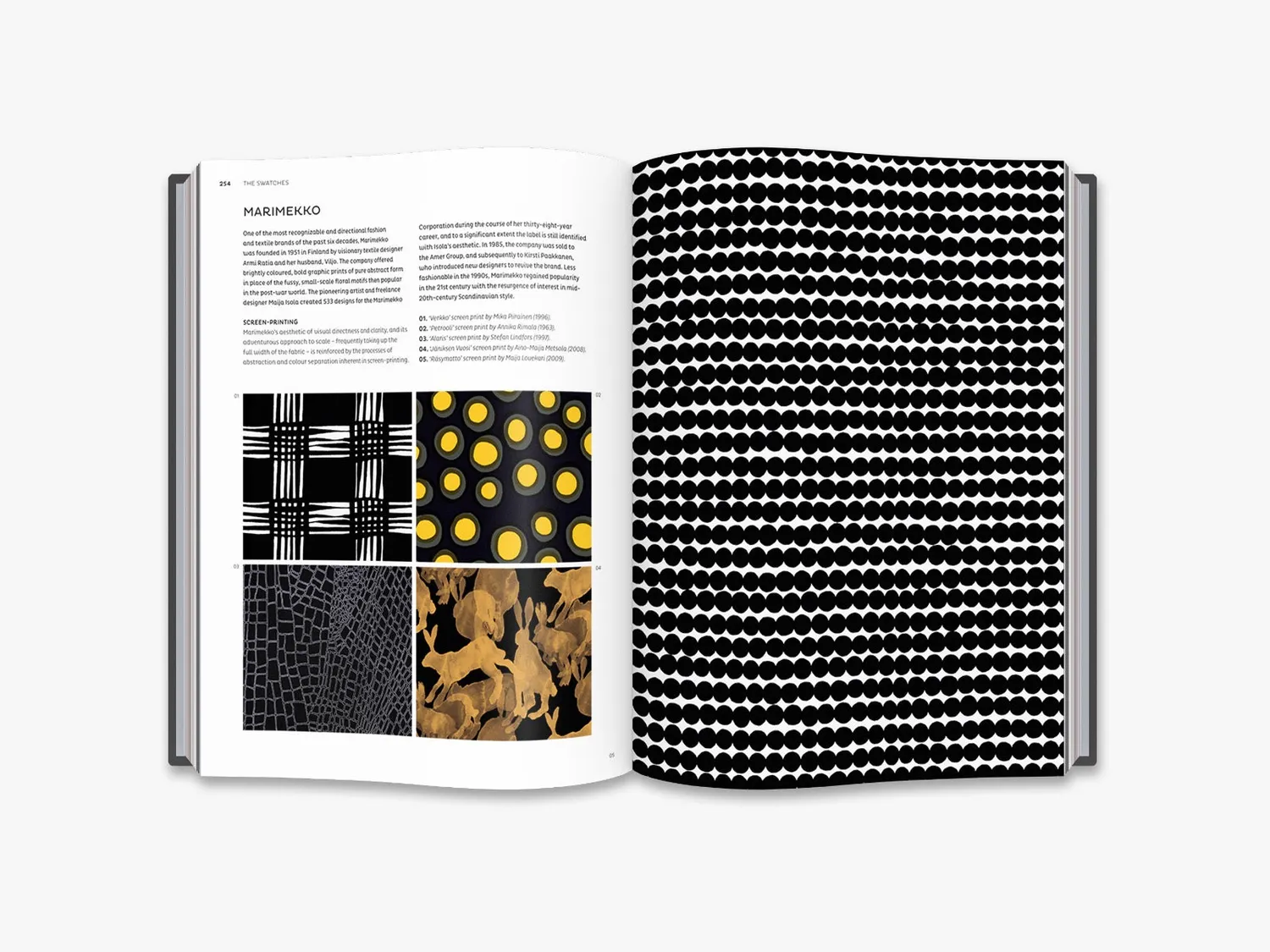 Thames & Hudson The Fashion Swatch Book stofbog Marnie Fogg