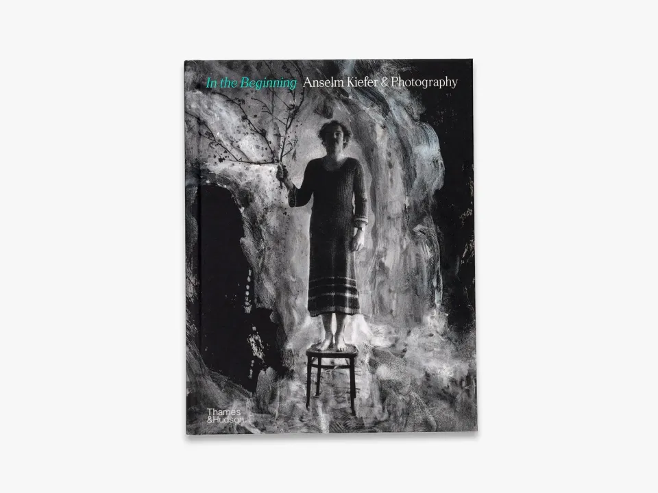 Thames & Hudson In the Beginning Anselm Kiefer fotobog illustreret