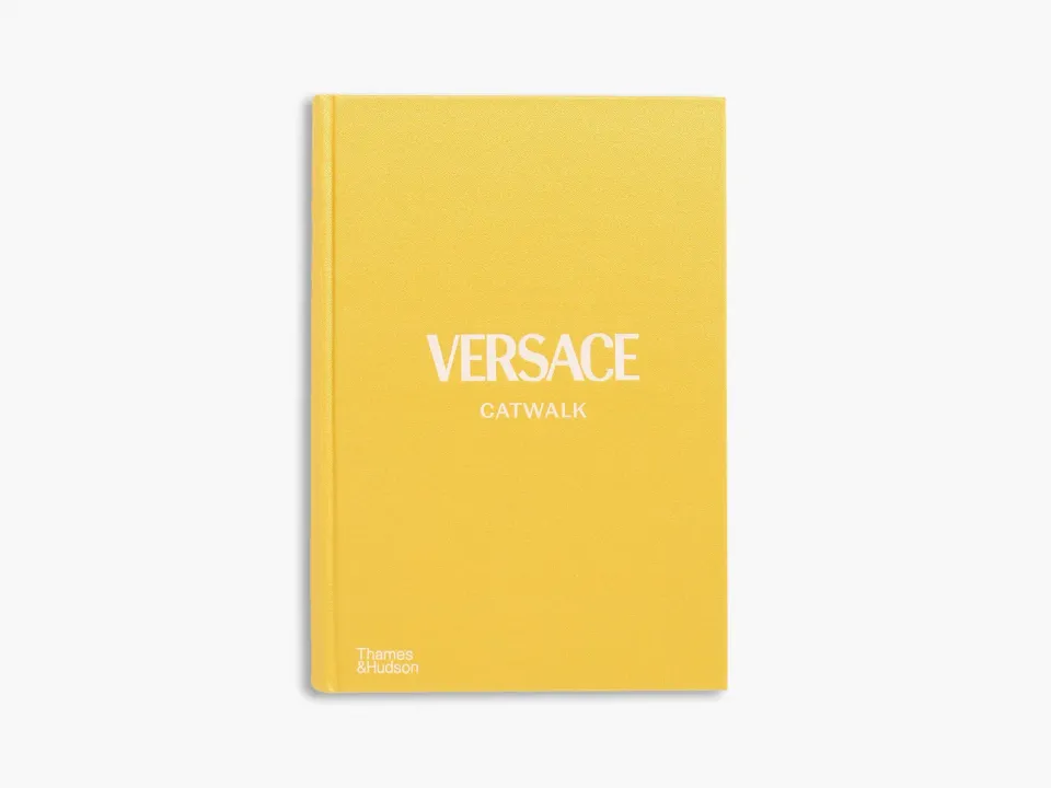 Thames & Hudson Versace CATWALK modebog indbundet
