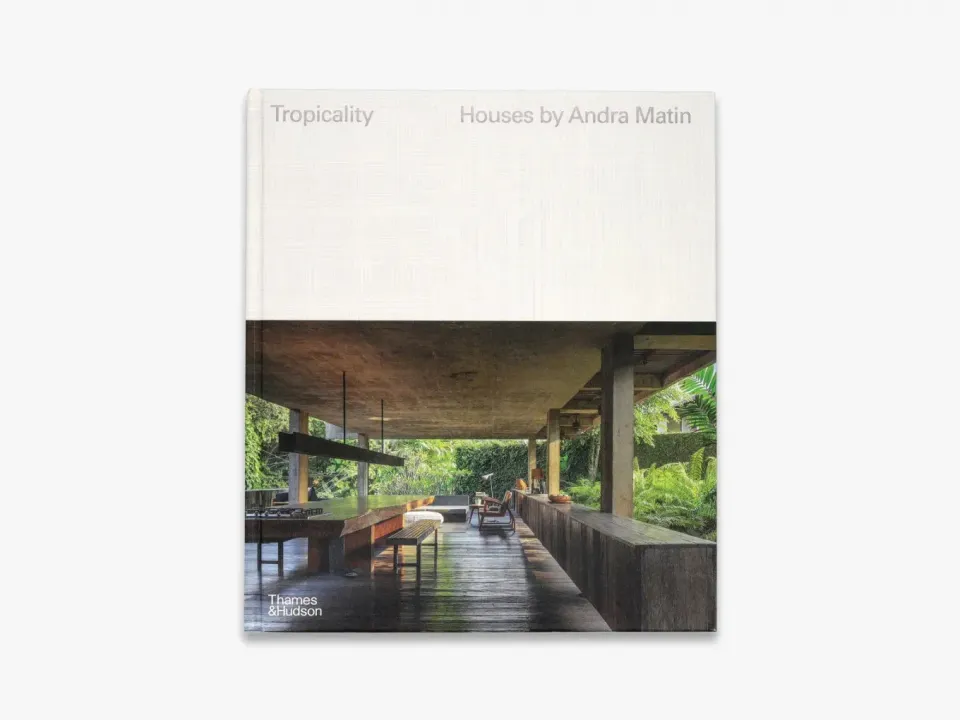 Thames & Hudson Tropicality Houses by Andra Matin bog