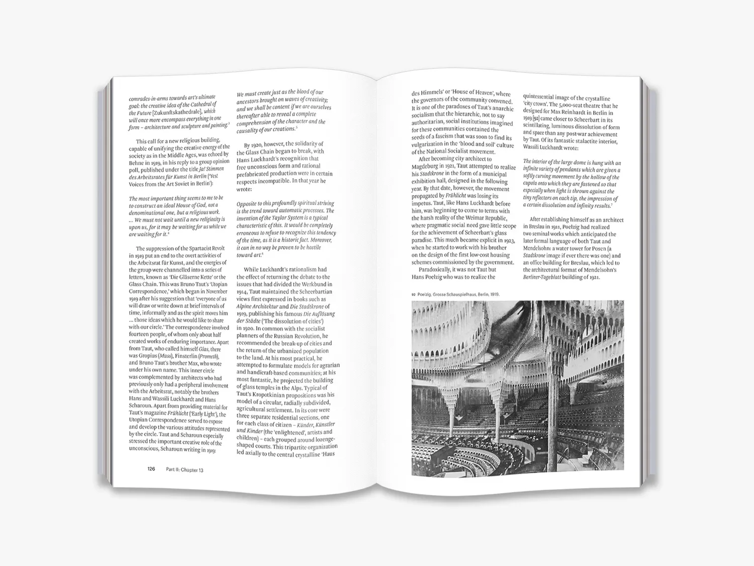 Thames & Hudson Modern Architecture World of Art fagbog