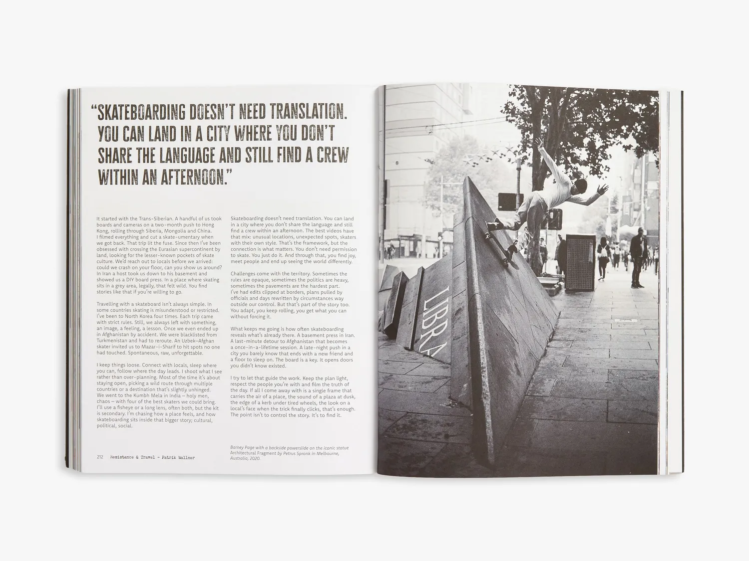 Thames & Hudson True World Skate bog skateboarding