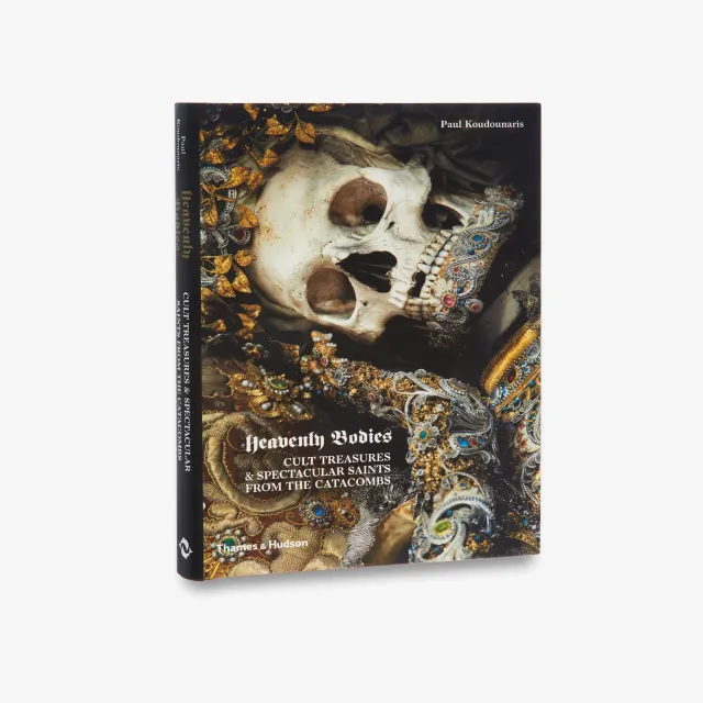 Thames & Hudson Heavenly Bodies fotobog relikvier