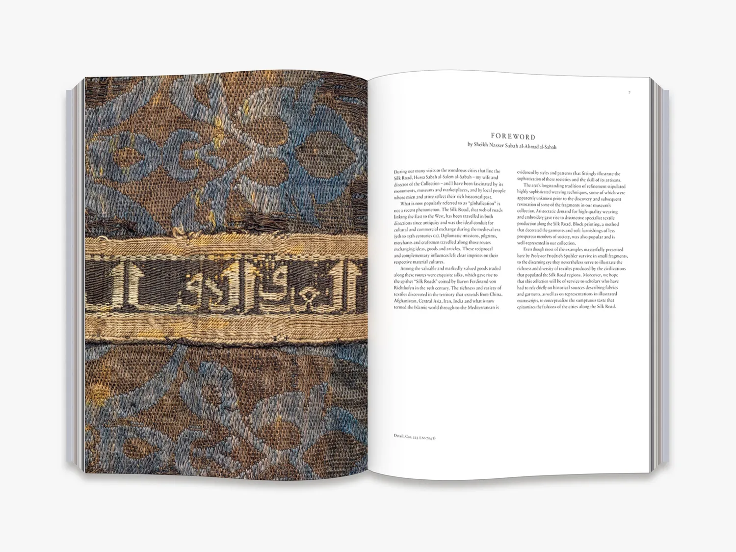 Thames & Hudson Early Islamic Textiles Silk Road fagbog
