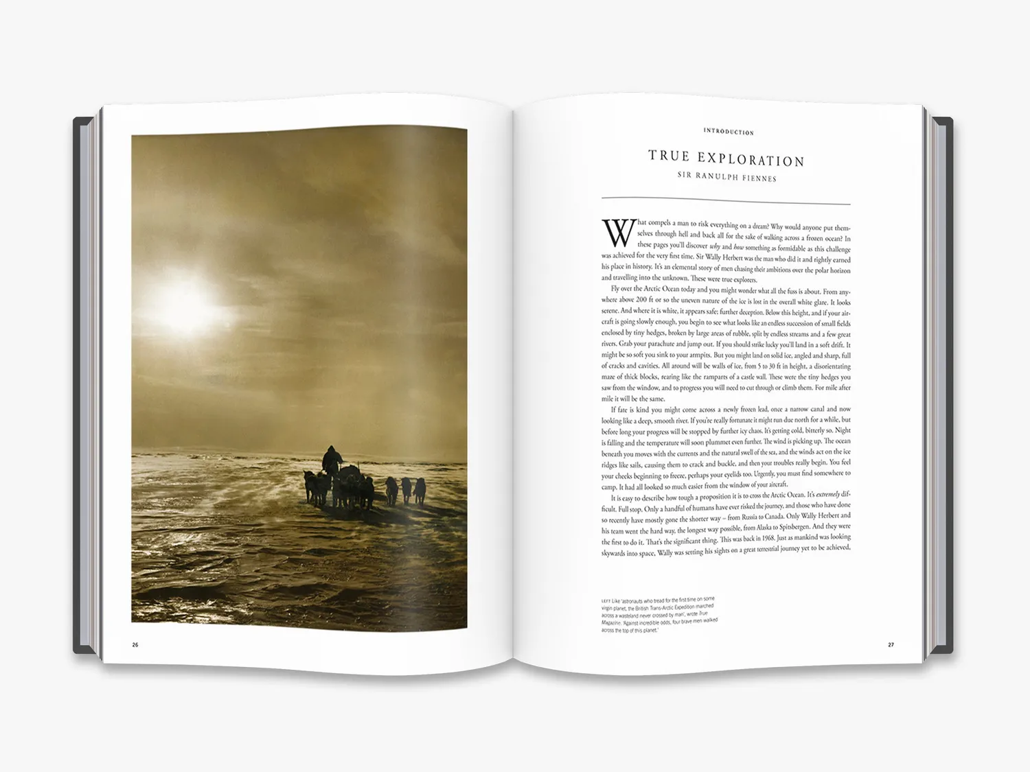 Thames & Hudson Across the Arctic Ocean ekspeditionsbog