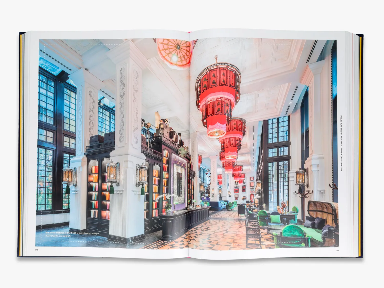 Thames & Hudson More Escapism bog Bill Bensley hoteller