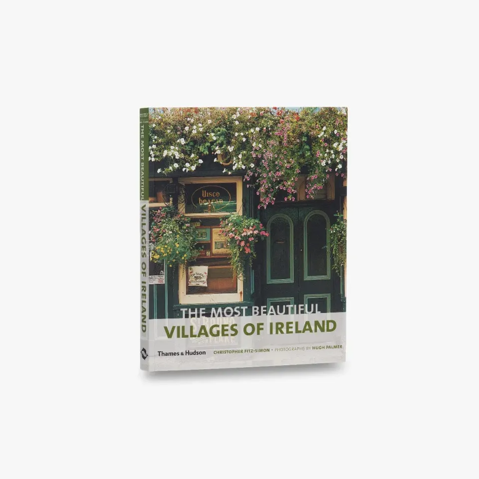 Thames & Hudson The Most Beautiful Villages of Ireland bog – Irland
