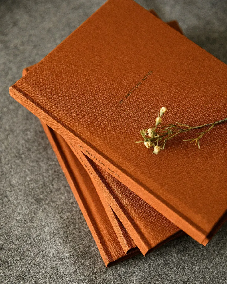 Laine My Knitting Notes notesbog terracotta projekter
