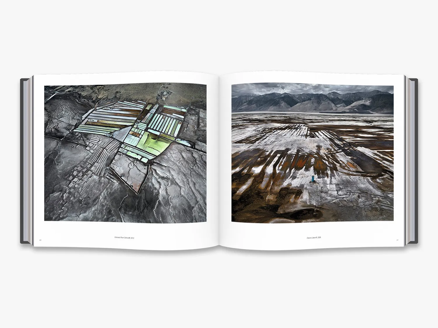 Thames & Hudson Edward Burtynsky Essential Elements fotobog illustreret