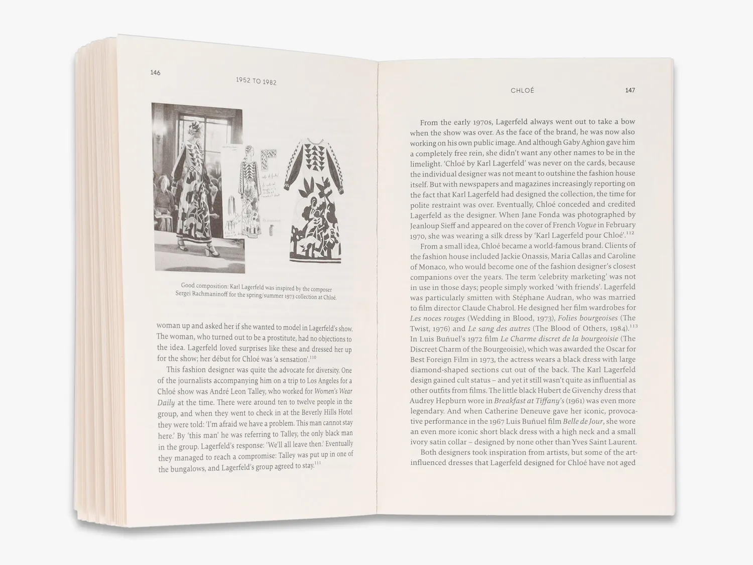 Thames & Hudson Karl Lagerfeld A Life in Fashion biografi