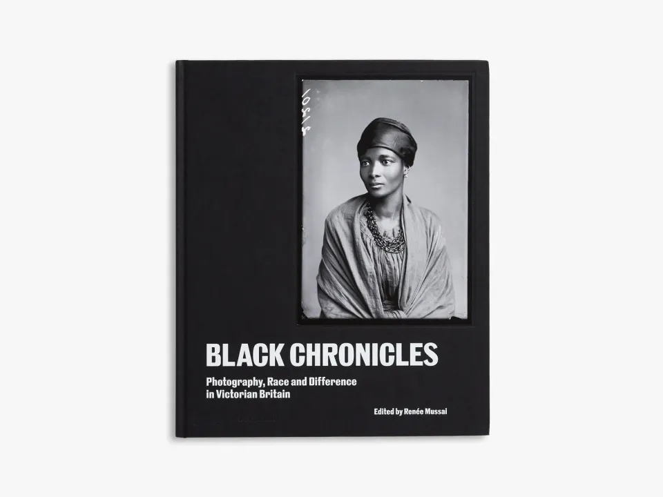 Thames & Hudson Black Chronicles bog om fotografi