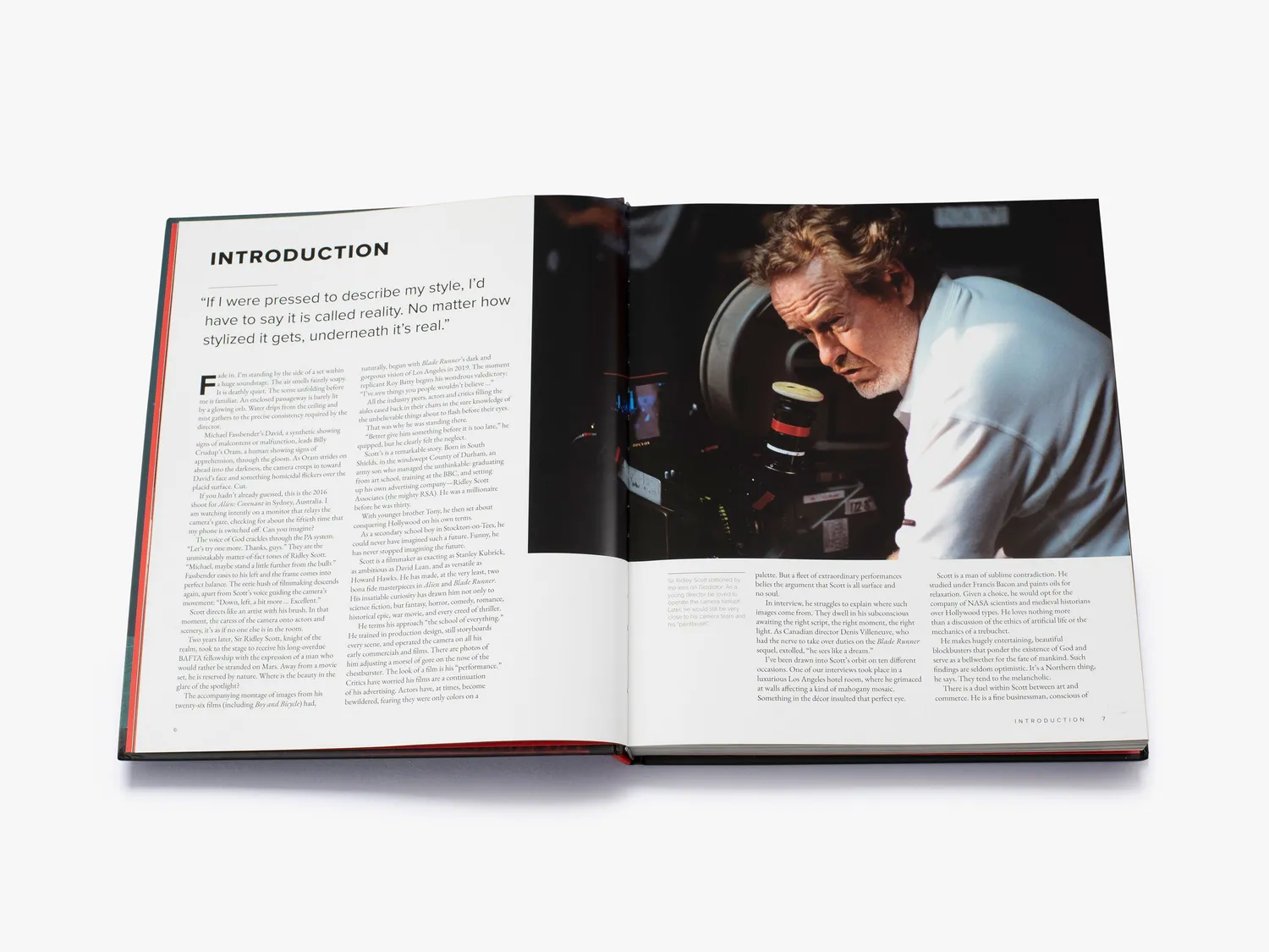 Thames & Hudson Ridley Scott Retrospective filmbog illustreret
