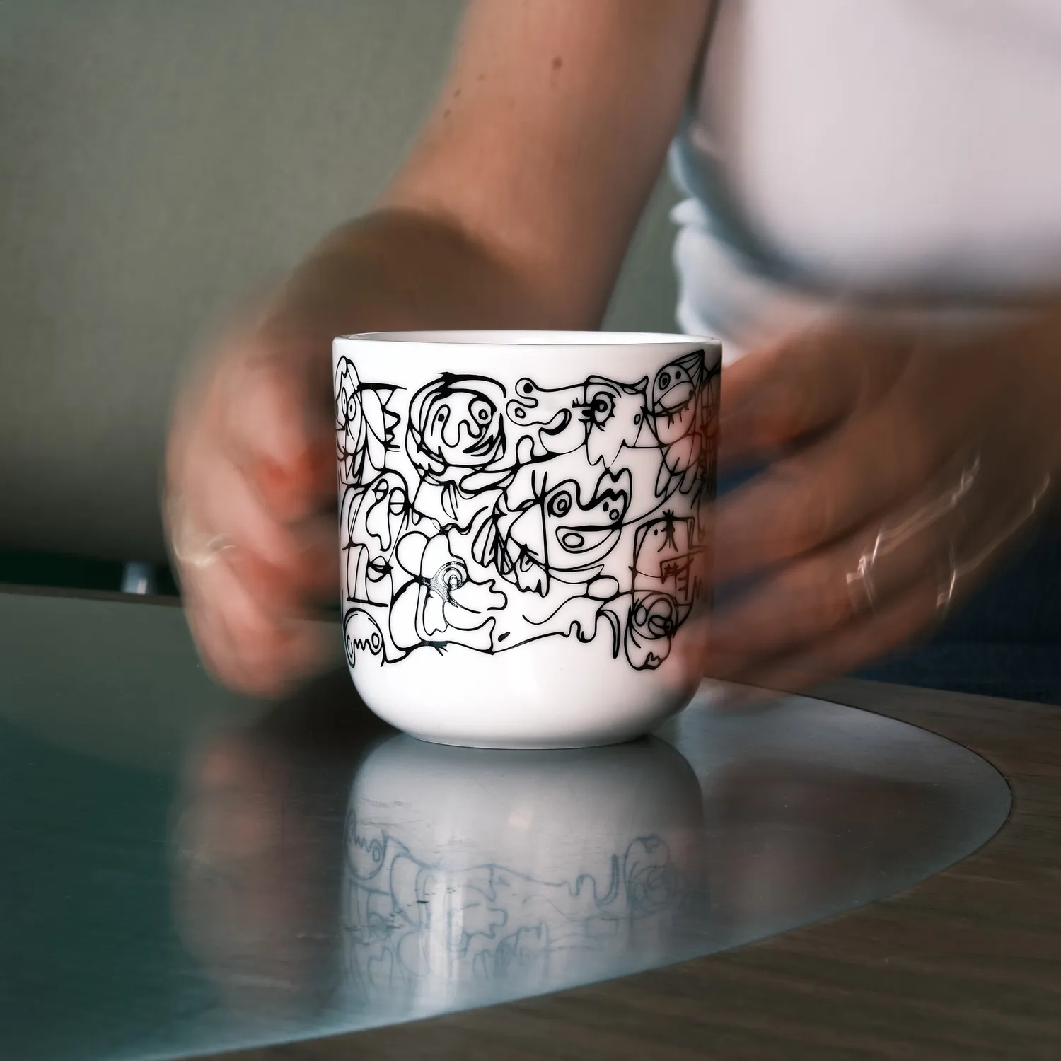 Asger Jorn Macbeth krus porcelæn 26 ml sort