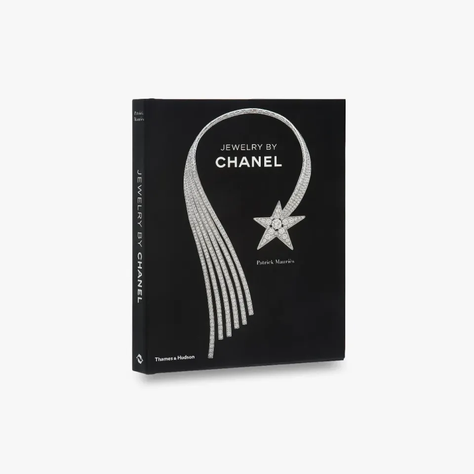 Thames & Hudson Jewelry by Chanel bog smykker illustreret