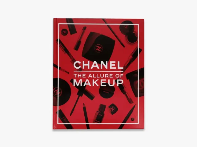Thames & Hudson Chanel The Allure of Makeup bog – makeuphistorie