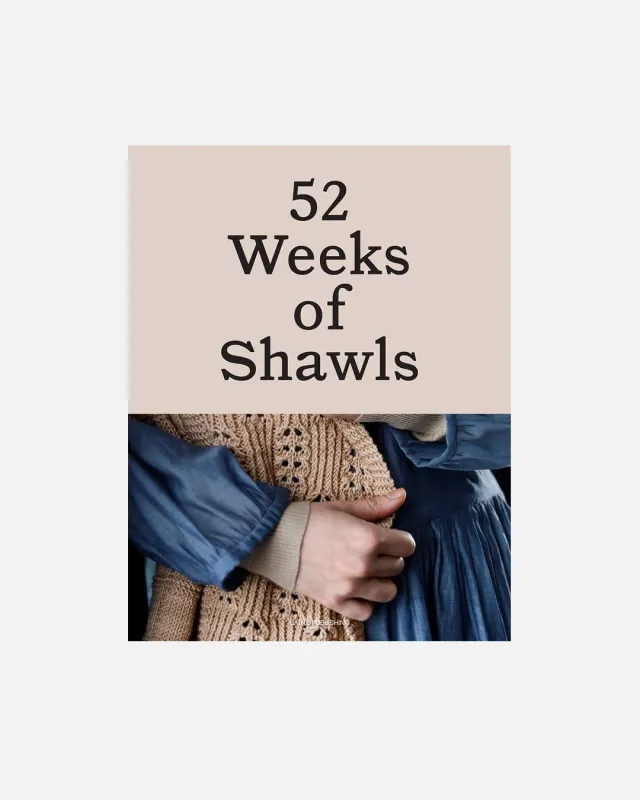Laine 52 Weeks of Shawls strikkebog engelsk sjaler
