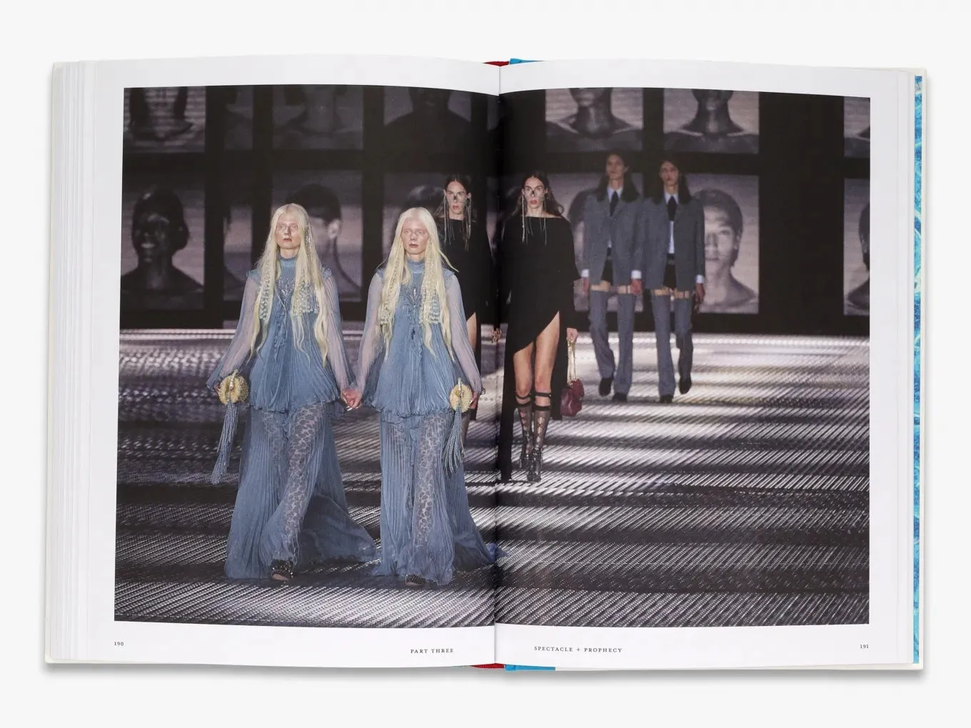 Thames & Hudson Twinkind bog om tvillinger