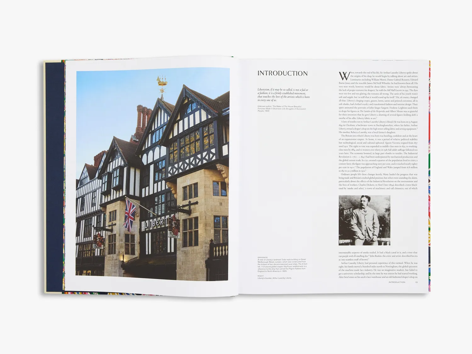 Thames & Hudson Liberty signeret bog 150 mønstre