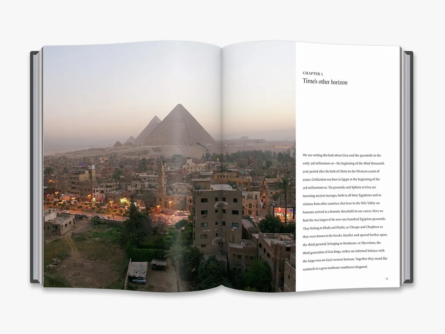 Thames & Hudson Giza and the Pyramids fagbog pyramider