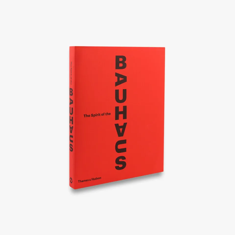 Thames & Hudson The Spirit of the Bauhaus fagbog designhistorie