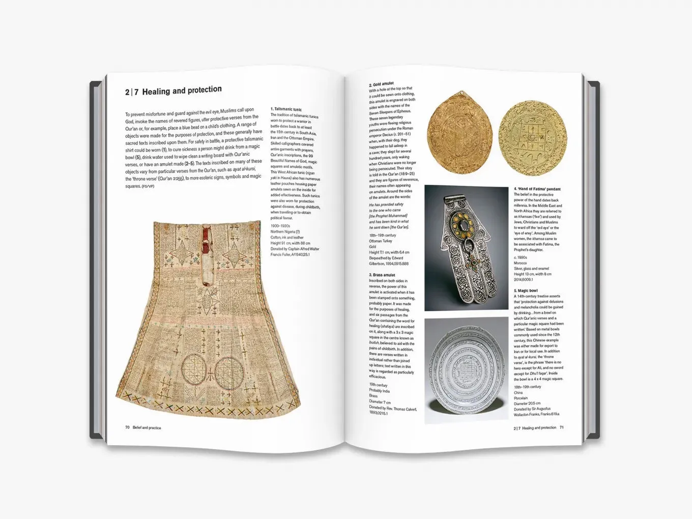 Thames & Hudson The Islamic World historiebog