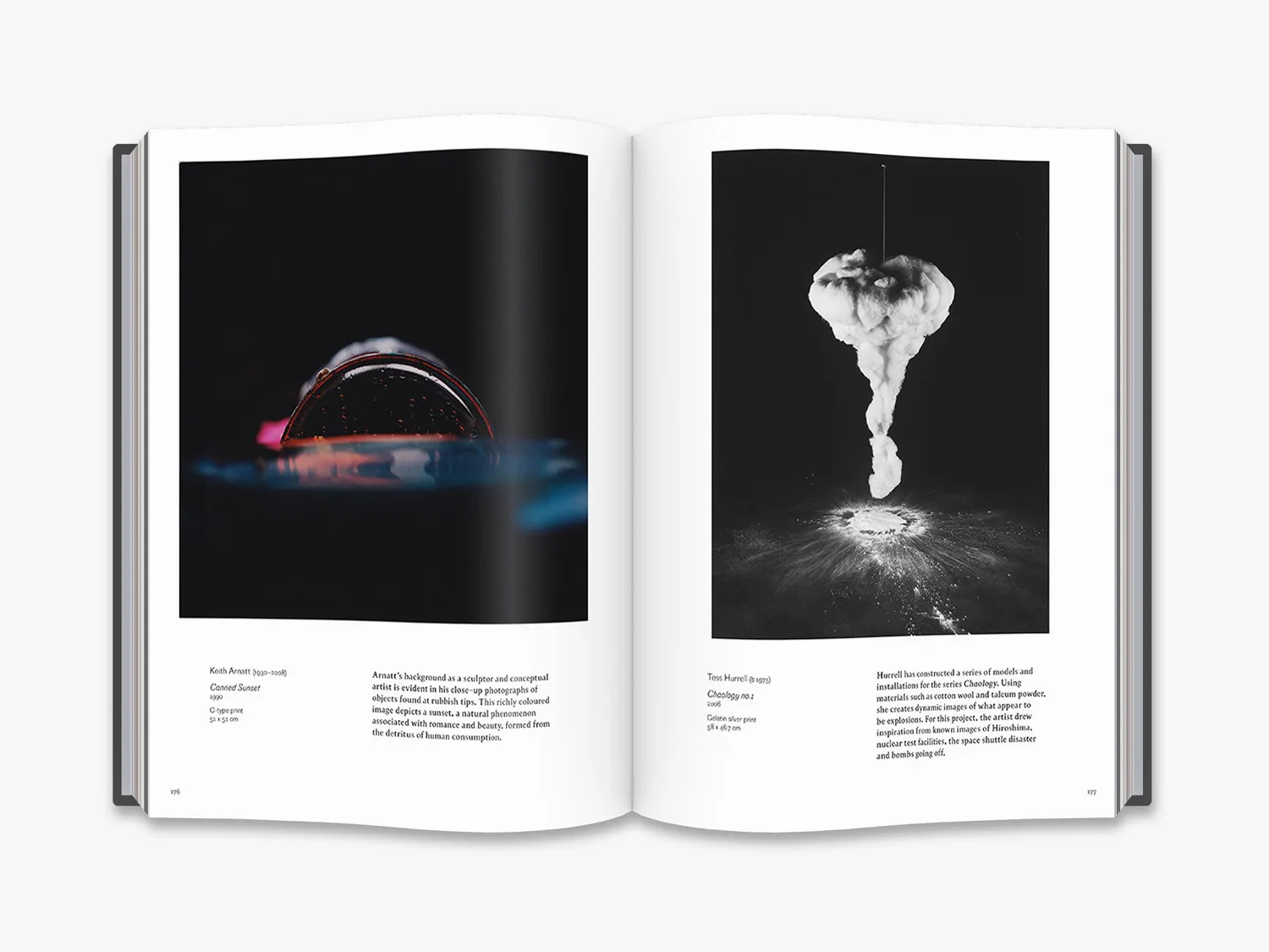 Thames & Hudson Making It Up Photographic Fictions fotobog